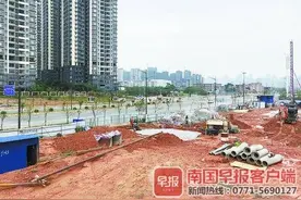 南宁一小区居民担心变电站离小区太近，部门答复：符合标准不必担心图片