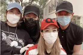 古天乐深入社区派发口罩，郑秀文感慨：要活得谦卑贴地图片