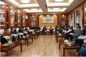 川剧名家齐聚成艺大学 共话川剧振兴传承之策图片