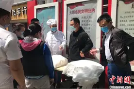 “一碗家乡面”礼遇山西援鄂“白衣战士”：暖胃更暖心图片