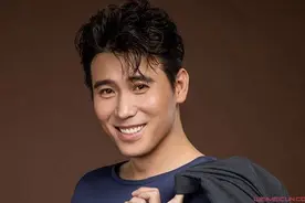 李乃文个人资料照片有什么背景 李乃文父母身份揭秘他竟是隐形富二代图片
