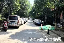 别人家的物业！新城区这家物业把办公室拆了给业主建停车库图片