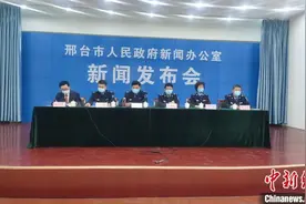 河北邢台：加大大气治污力度保“蓝天白云”多让市民“尝鲜”图片