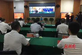 湖师大与黄冈师院签署全面战略合作协议图片