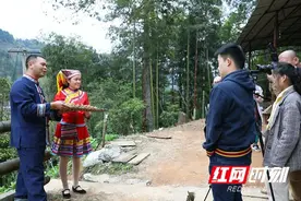 江华：香草源的山货上架“芒果扶贫云超市”图片