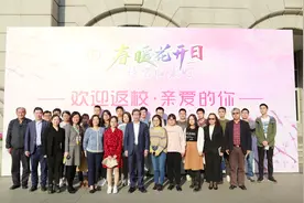 星光不问赶路人，时光不负追梦人，“强叔”对话湖北返校医学生谈战“疫”成长图片