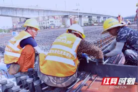 芙蓉大道快速化改造项目长沙段建设“加速跑”图片