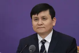 张文宏：如果不是要来北京 我现在应该还在定点医院继续工作图片