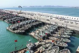 休渔期5月1日12点开始！违规渔船被查将被扣发成本补贴图片