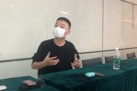 “错换人生28年”患癌男子赴上海复查！筹款为下阶段治疗做准备图片