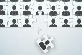 新冠疫情冲击日本传统雇佣制度：“内部失业”VS人手不足图片