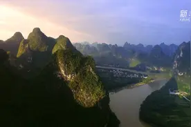 “云上赶圩”，嘿嘹嘹啰！视频封面
