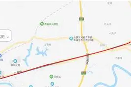 5月1日自贡新开行灯会免费公交摆渡6号线 方便大安仁和路至彩灯大世界沿线观灯人群图片