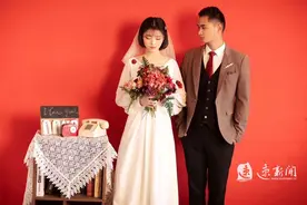 那个说“婚礼取消随时待命”的消防员昨天结婚啦图片