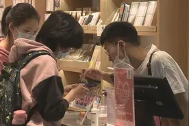 五五购物起蓬头，到魔都商场密度最高的“圆圈圈”徐家汇“薅羊毛”图片