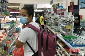 疫情防控压力大！数据显示逾510万巴西家庭住在贫民窟图片
