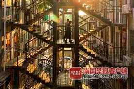 光影交错的鸳鸯楼，处处透出旧时光的气息图片
