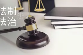 拒绝出示身份证配合查验被罚款200元，男子把派出所告上了法庭图片