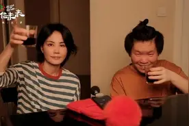 “相信未来”群星义演｜王菲与常石磊合唱《人间》，无伴奏清唱声音醉人图片