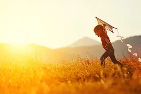 走出那个装睡的凌晨——年少时我曾经历的性侵图片