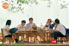 五一遥控器⑥|《向往的生活》走进西双版纳，周迅呆萌做客“又在状况外”？图片