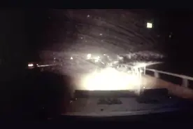 高速交警半夜巡逻突然发现逆行人，吓了一跳图片