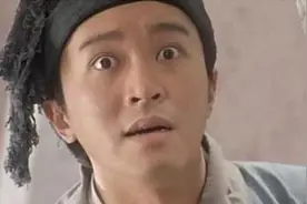 穿吊带进地铁被拒：有些“好心提醒”也是冒犯图片