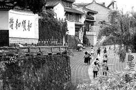 游记散文：步履间感受时代的脉动图片