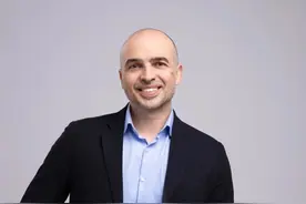 魔镜试衣/主播带货……这个美国品牌在浦东引领全球时尚图片