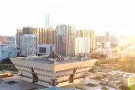两部门：各地一般不得新建5百米以上建筑视频封面