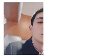 朱一龙分享露半脸自拍 发长串“代码”神秘十足图片
