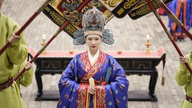 用现代思维实力演绎《清平乐》里的“曹丹姝”专访江疏影：“后宫101”皇后可以C位出道