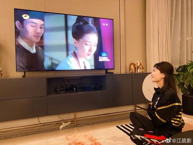 用现代思维实力演绎《清平乐》里的“曹丹姝”专访江疏影：“后宫101”皇后可以C位出道