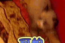 北京一男孩长期戴这种耳机，耳朵里竟长出“灰毛”图片