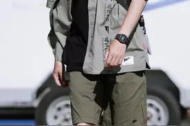 国潮大数据丨工装裤销量榜、前3名竟被这个品牌承包了？图片