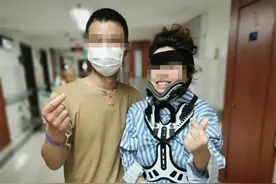 【当心】年轻女子大腿突然麻木，不到半个月几乎瘫痪！这种情况不能拖图片