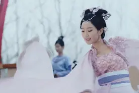 “暗夜精灵”毛晓彤：不再是只会跳国标舞的女孩图片