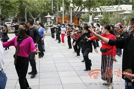 西安兴庆宫公园将禁音箱歌舞？不让休闲娱乐了，园方解释是个误会图片