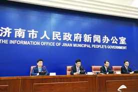 专属福利来了！在济南从教30年的教师坐公交、逛公园可免费图片