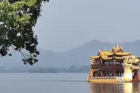 明天，带上妈妈一起去西湖坐游船有优惠图片
