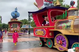 隔位而坐玩海盗船是种怎样的体验？上海迪士尼下周一开园，带你提前现场体验→图片