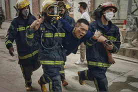 两消防员获慰问！中山消防公益救助微基金支出首笔善款图片