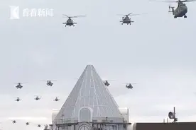 75架战机列队飞过红场 俄罗斯空中阅兵视频来了图片