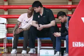 国青男篮对抗赛U17力克U18取得三连胜图片