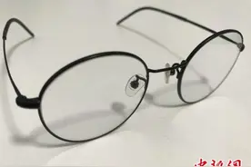 网课热潮带火防蓝光眼镜，防得了疲劳近视吗？图片