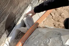 西宁有在建医院被指使用伪劣保温板存安全隐患视频封面