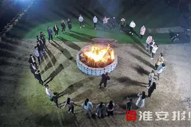 外企白领转行当农夫，“开心农场”剑指“三高农业”图片