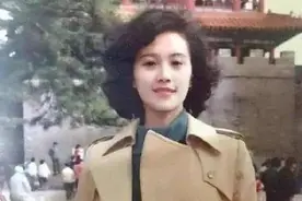 妈妈年轻时有多好看？我要吹爆这颜值图片