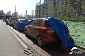 济南男子深夜一路连砸18辆车 警方：砸车者精神疑有问题图片