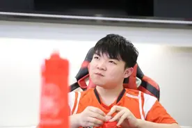 KPL最强辅助清凡：季后赛还想尝试法师射手图片